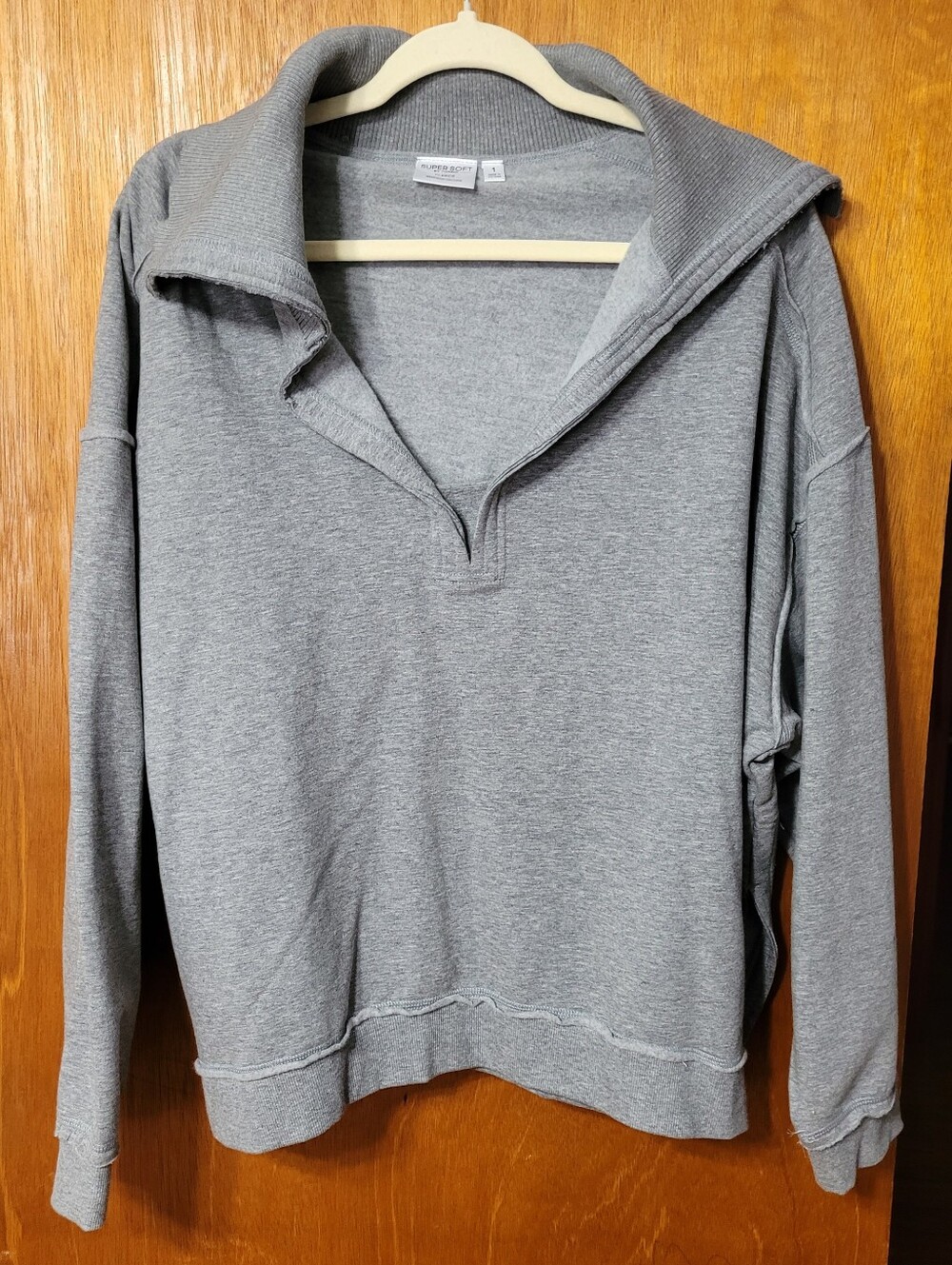 Super Soft By Torrid Fleece Wide Collar Sweatshirt Size 1 (14/16) (1361)